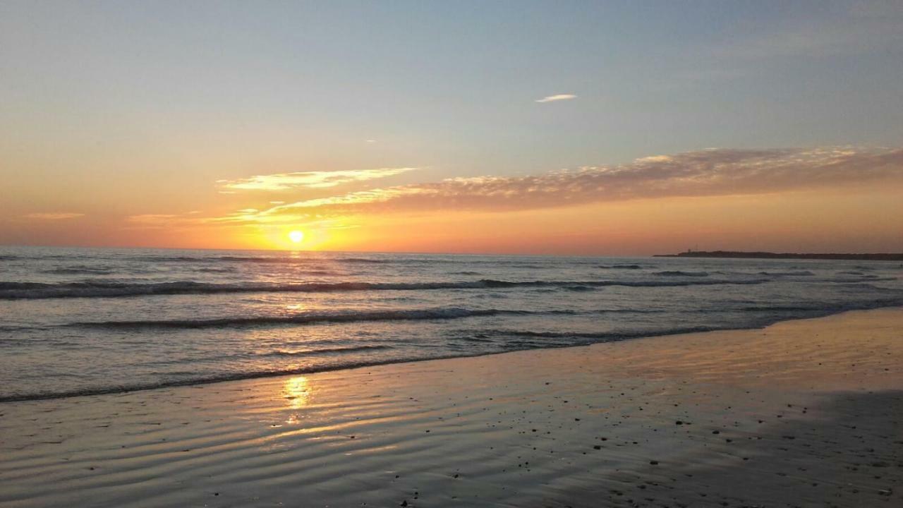 Aptº Atalaya , Cerca De La Playa コニル・デ・ラ・フロンテラ エクステリア 写真